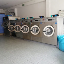 lavanderia lava solas av. de la juventud