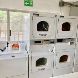 Lavamaticas Ultra Clean Laundry