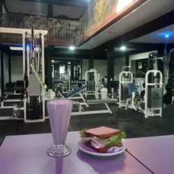 Entrena con Estilo Gym Evolution