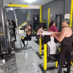 D&M Fitness, gimnasio mixto