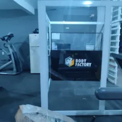 GIMNASIO BODY FACTORY