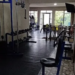 LH Stronger Gym & Salón Spa