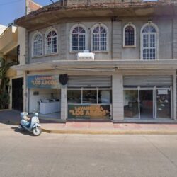 LAVANDERIA LOS ARCOS