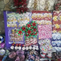 Papeleria, Merceria y Bonetería "La Ventanita"