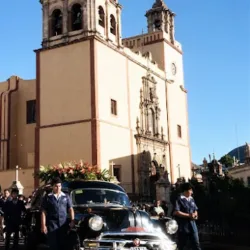 LA FUNERARIA