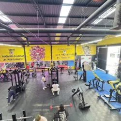 LIVE FIT LA YESCA