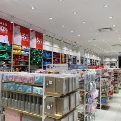 Miniso Macroplaza del Valle