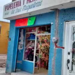 Papelería y Mercería Los Tres Mosqueteros