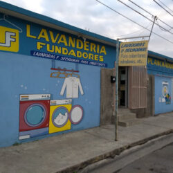 Lavanderia y planchaduria Fundadores