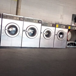 Lavanderia iWash Y Tintoreria DRY CLEAN +