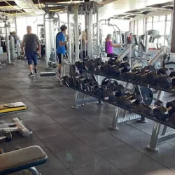 Gold's Gym Las Garzas