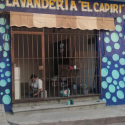 Lavandería El Capiri