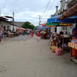 Mercadito 40