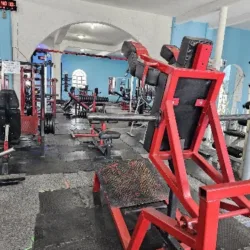 IRON GYM