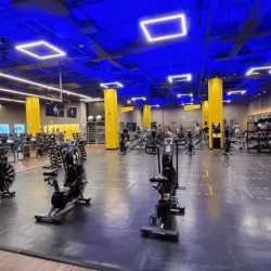 Gimnasio Smart Fit - La Cúspide