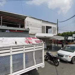 PAPELERIA Y MERCERIA ADI