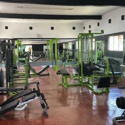 Club de Nutrición y Gym Acme Gym Élite