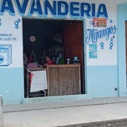 Lavanderia Mijangos