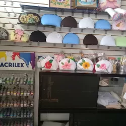 Mercería y Novedades El Búho