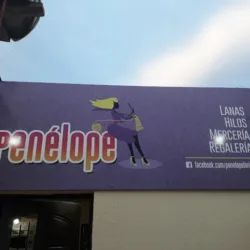 Lanas, Merceria Y Regaleria *Penelope*