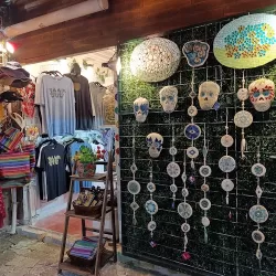Xulom Arte Objeto (Artesanías y souvenirs)