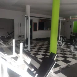 Partner gym