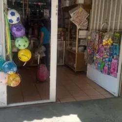 PAPELERIA Y MERCERIA