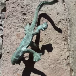 Artesanías en bronce Manriquez
