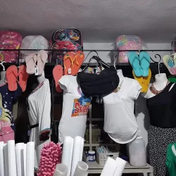 Papeleria y merceria Lucy