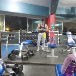 Centro de entrenamiento y bienestar EL BARCO