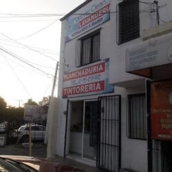 Lavanderia, Planchaduría y Tintorería Forever Clean
