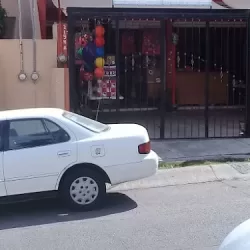Papelería, mercería y regalos