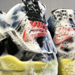 LIMPIECITOS Sneaker Cleaner