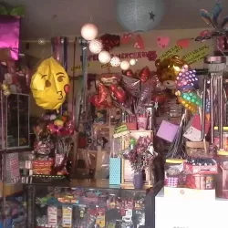 PAPELERIA, MERCERÍA Y REGALOS "MARILÚ"