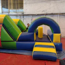 Renta de inflables, futbolitos, juegos gigantes, mesas y sillas Colibrí