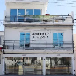 Crematorio de Mascotas-GARDEN OF THE DOGS.