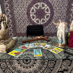 FE DIVINA MAESTROS DEL TAROT