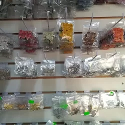 Merceria y Estambres Los Arcangeles