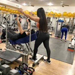 Laura Pilates estudio & gimnasio