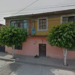 Renta de Sillas y Mesas