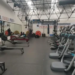 GOLDS GYM PACHUCA