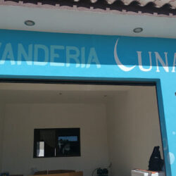 LAVANDERIA LUNA
