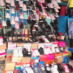 Papelería , Mercería y Uniformes "Mi Margarita"