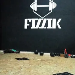 FIZZIK FUNCTIONAL TRAINING & CANOEING