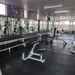 Gimnasio Tres 420