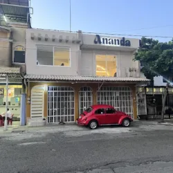 ANANDA STUDIO BARRE