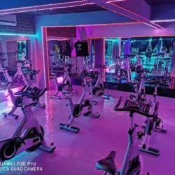 Spinning y Pole Dance Fem Center Gym
