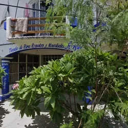 Tienda de ropa y mercería Rosy