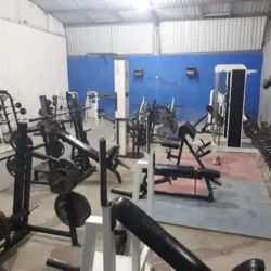 Arnold's Gym