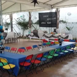 Alkiler Mobiliario & Accesorios Lounge y Parkids Club & Fun